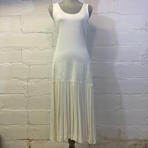 Womens White Tank Dress One Piece w Drop Pleated White Skirt.  Size S